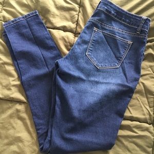 Maurices jeans